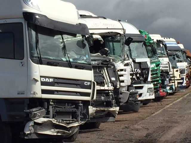 Truck Wreckers